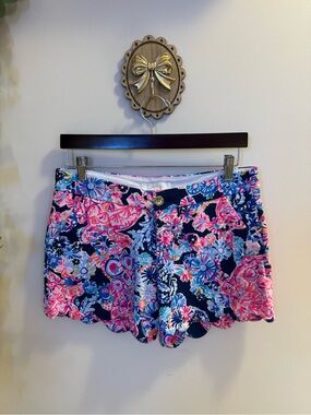 NWT Lilly Pulitzer Knit Shorts in “High Tide Navy In Turtle Amazement” - Size 4